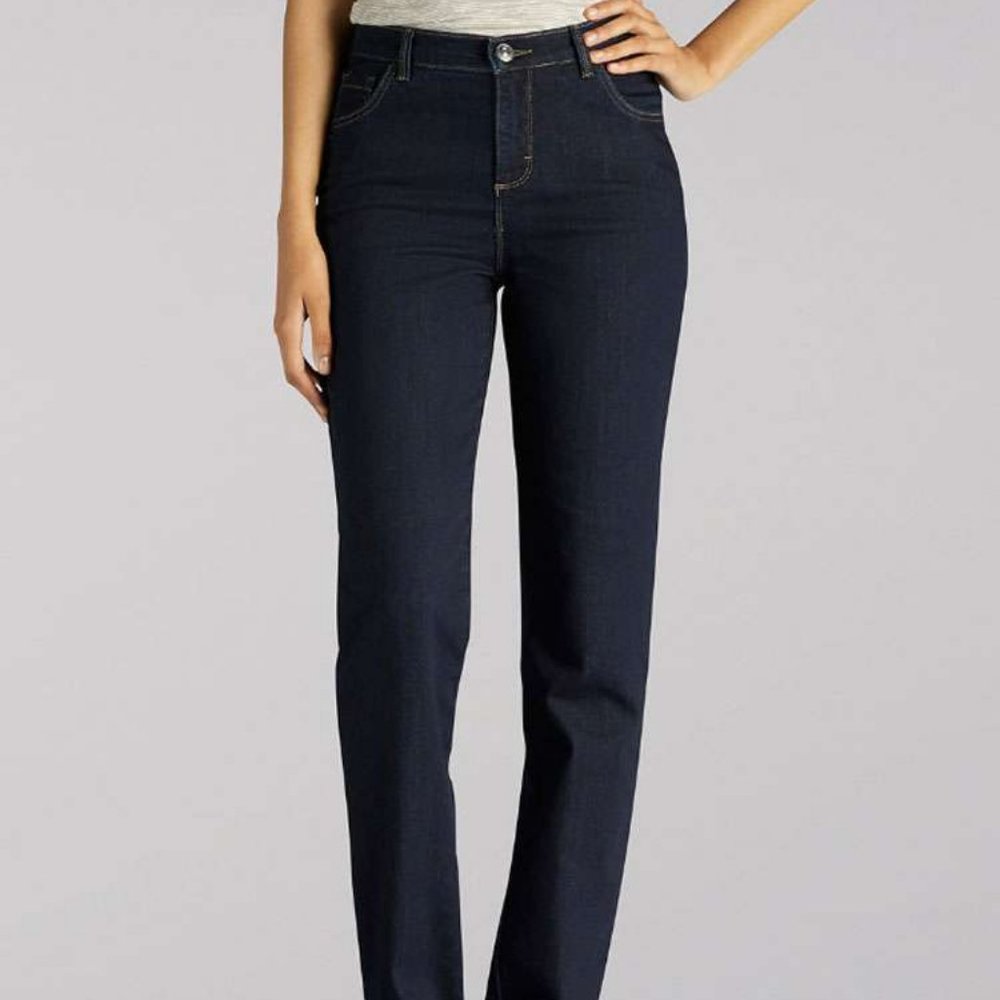 Lee Women's Instantly Slim Straight Leg Jeans 6 Petite NWOT